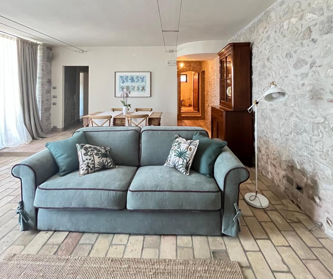 Le Mansarine Charme B&B Castellaro  외부 사진