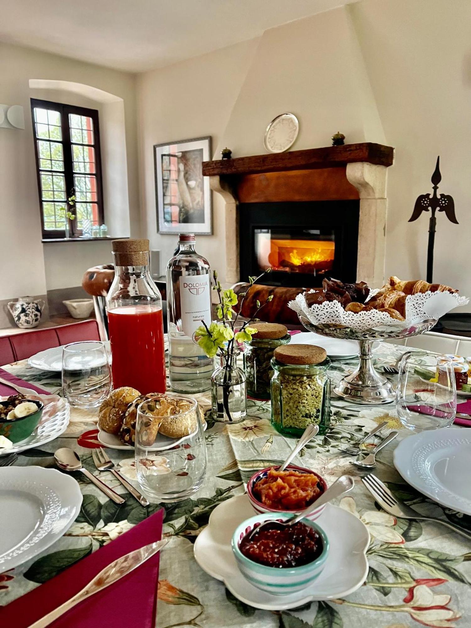 Le Mansarine Charme B&B Castellaro  외부 사진
