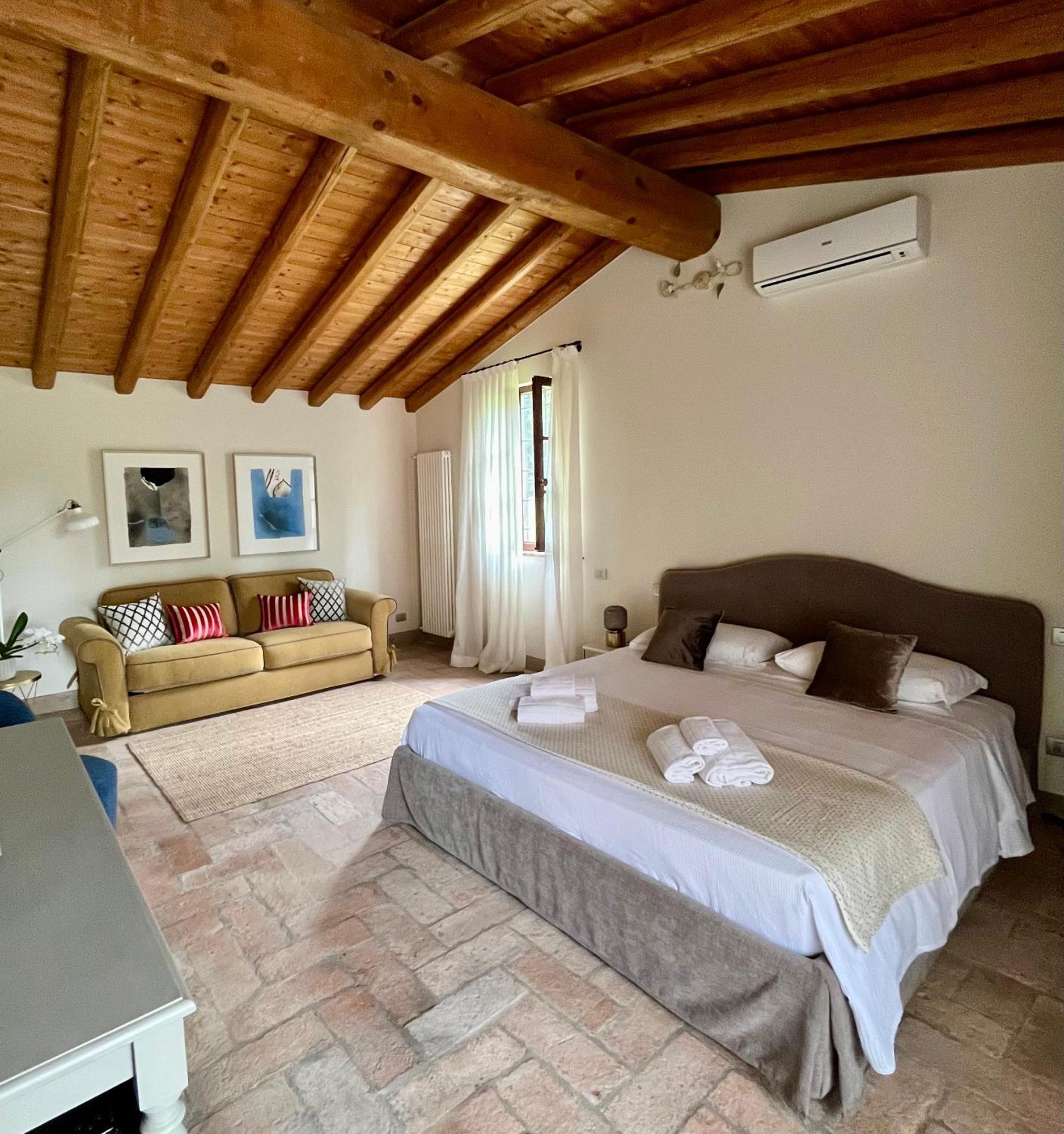 Le Mansarine Charme B&B Castellaro  외부 사진